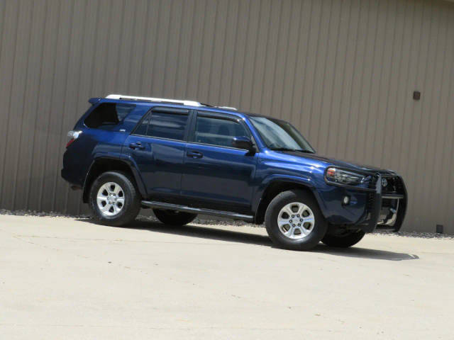 2016 Toyota 4Runner SR5 4WD photo
