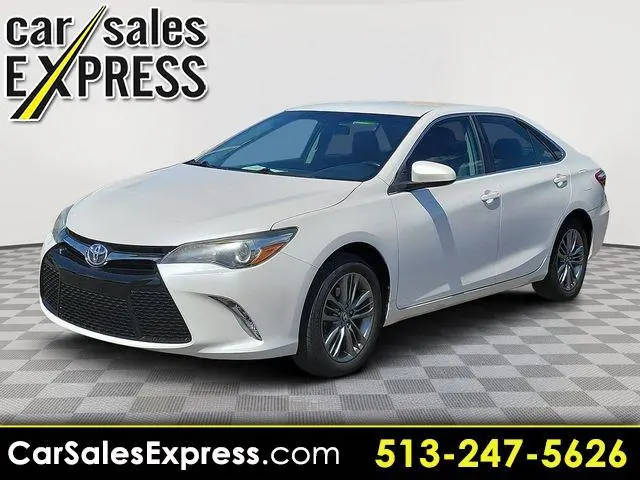 2017 Toyota Camry SE FWD photo