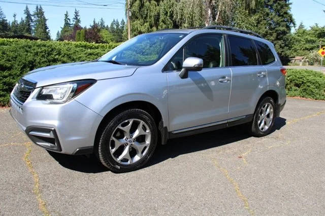 2017 Subaru Forester Touring AWD photo
