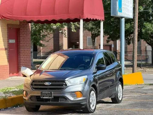 2017 Ford Escape S FWD photo