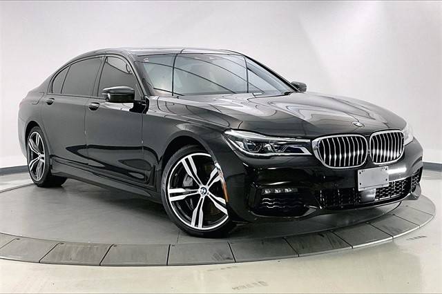 2017 BMW 7 Series 750i xDrive AWD photo