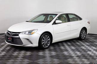 2017 Toyota Camry XLE V6 FWD photo