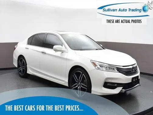 2017 Honda Accord Touring FWD photo