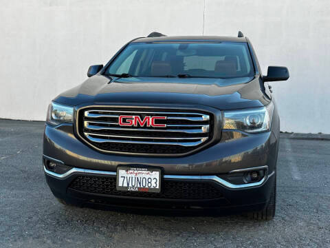 2017 GMC Acadia SLT AWD photo