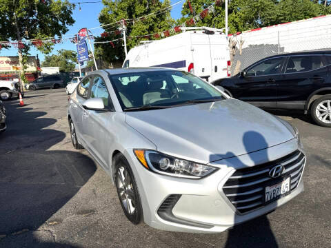 2017 Hyundai Elantra Limited FWD photo