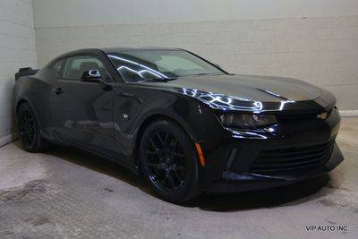 2017 Chevrolet Camaro 1LT RWD photo