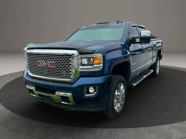 2016 GMC Sierra 2500HD Denali 4WD photo