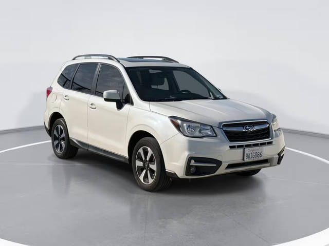2017 Subaru Forester Premium AWD photo
