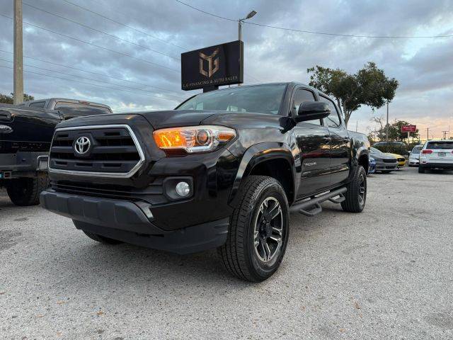 2017 Toyota Tacoma SR5 RWD photo