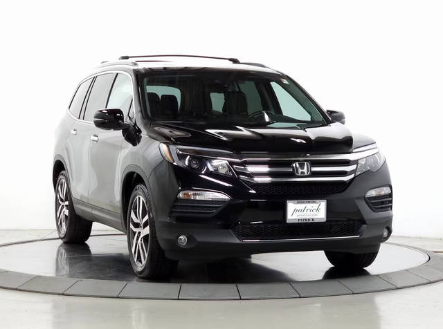 2016 Honda Pilot Elite AWD photo