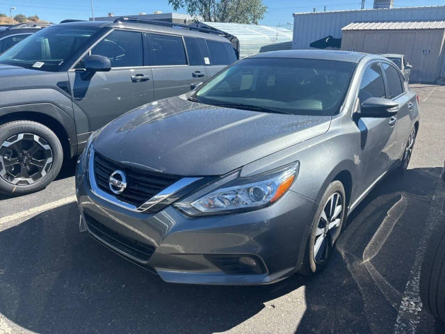 2016 Nissan Altima 2.5 SV FWD photo