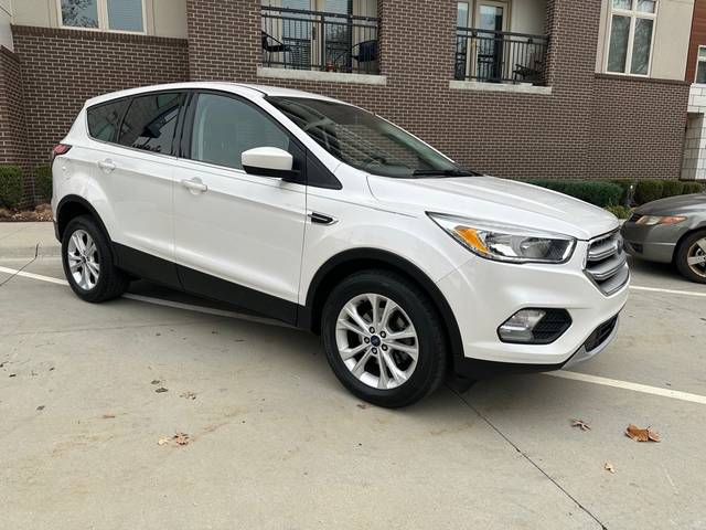 2017 Ford Escape SE FWD photo