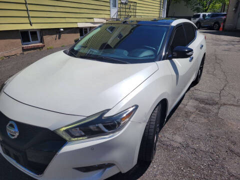 2017 Nissan Maxima SL FWD photo