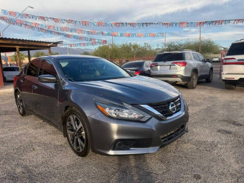 2016 Nissan Altima 2.5 SR FWD photo