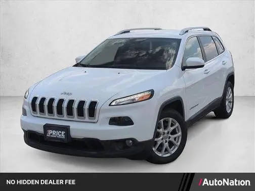2017 Jeep Cherokee Latitude FWD photo