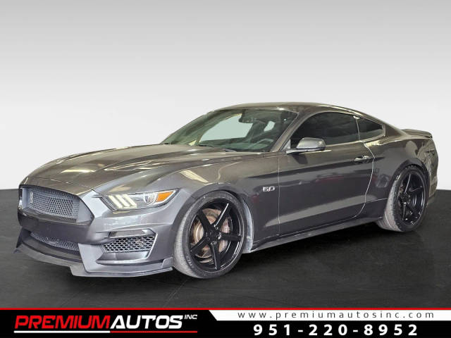2017 Ford Mustang GT RWD photo