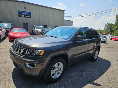 2017 Jeep Grand Cherokee Laredo RWD photo