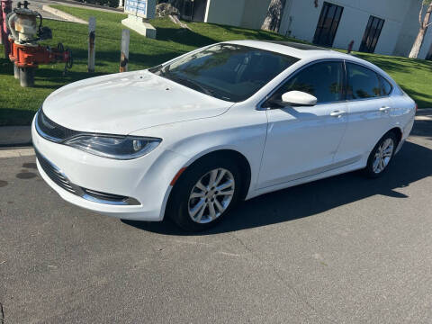 2015 Chrysler 200 Limited FWD photo