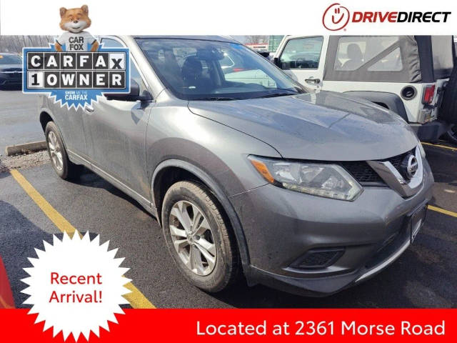 2016 Nissan Rogue SV AWD photo