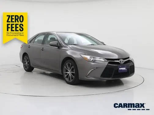 2017 Toyota Camry XSE FWD photo