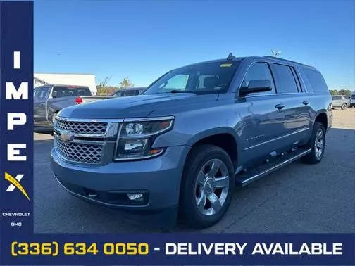 2016 Chevrolet Suburban LT 4WD photo