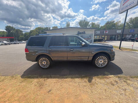 2017 Lincoln Navigator Select 4WD photo