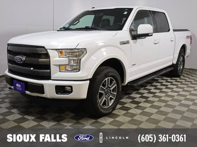 2016 Ford F-150 LARIAT 4WD photo