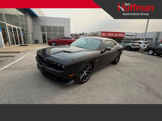 2015 Dodge Challenger R/T Scat Pack RWD photo