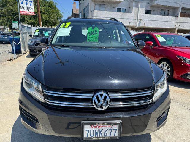 2017 Volkswagen Tiguan S FWD photo