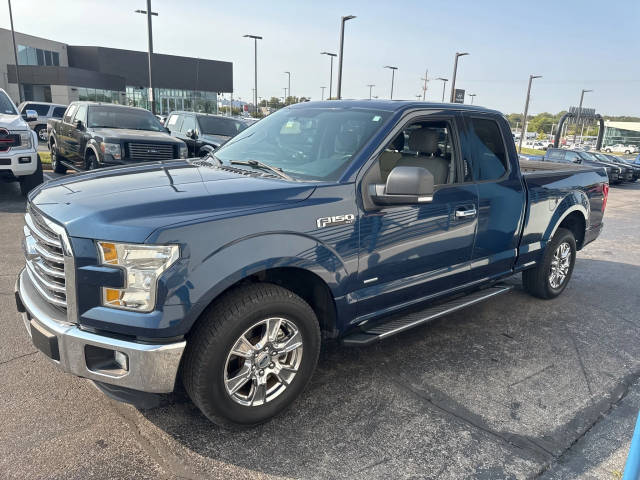 2016 Ford F-150 XLT RWD photo