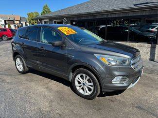 2017 Ford Escape SE 4WD photo