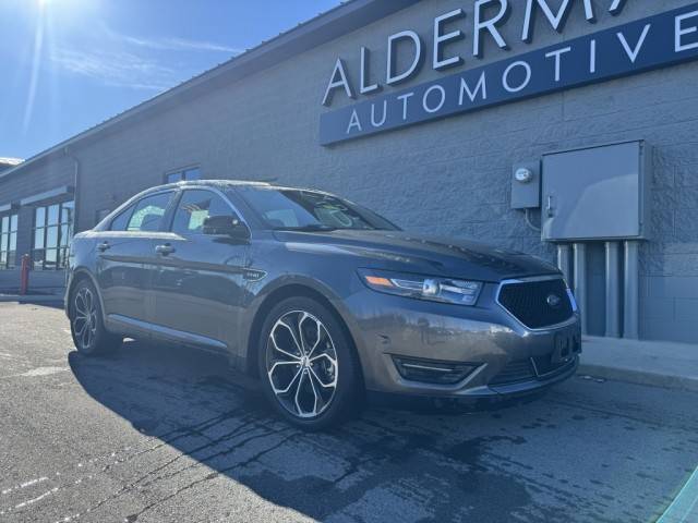 2016 Ford Taurus SHO AWD photo