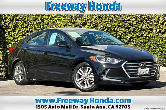 2017 Hyundai Elantra SE FWD photo