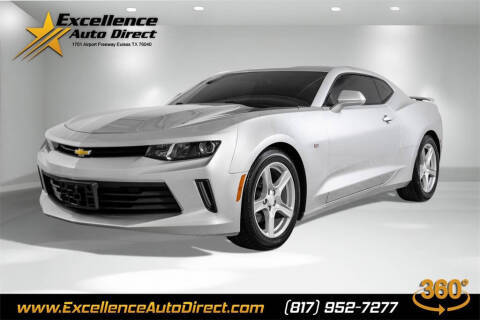 2017 Chevrolet Camaro 1LT RWD photo