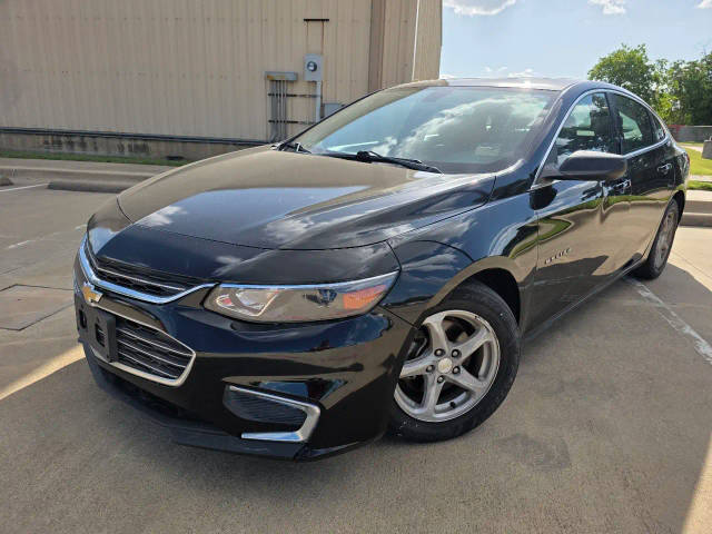 2016 Chevrolet Malibu LS FWD photo