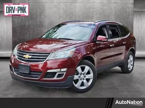 2017 Chevrolet Traverse LT AWD photo