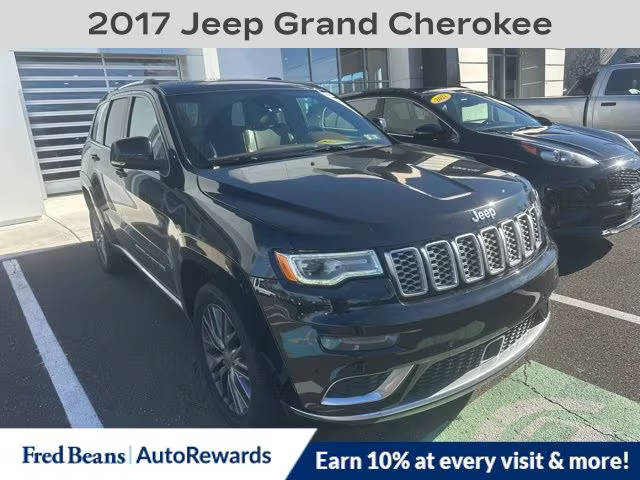 2017 Jeep Grand Cherokee Summit 4WD photo