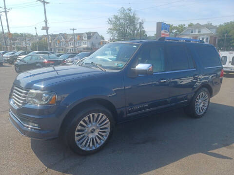 2017 Lincoln Navigator Select 4WD photo