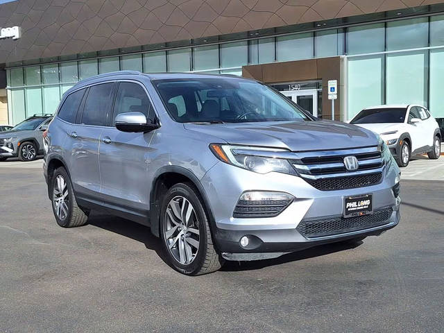 2016 Honda Pilot Elite AWD photo