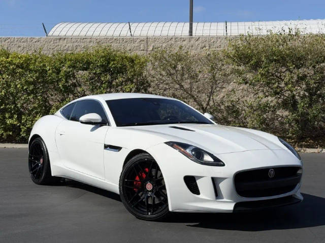 2017 Jaguar F-Type Premium RWD photo