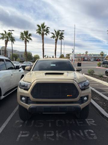 2017 Toyota Tacoma TRD Off Road RWD photo