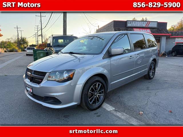 2017 Dodge Grand Caravan SE Plus FWD photo