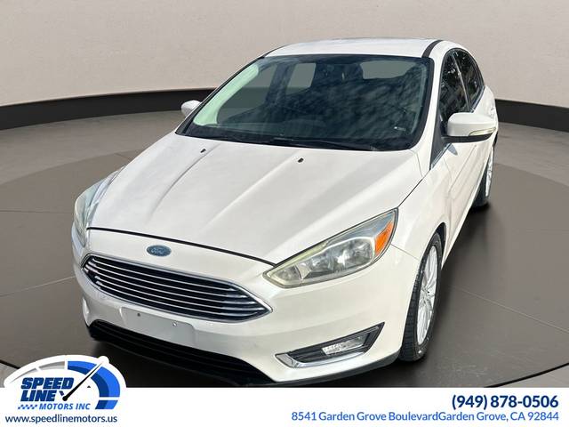 2016 Ford Focus Titanium FWD photo