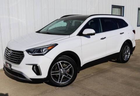 2017 Hyundai Santa Fe SE Ultimate AWD photo