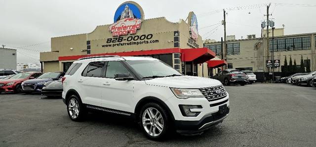 2017 Ford Explorer XLT FWD photo