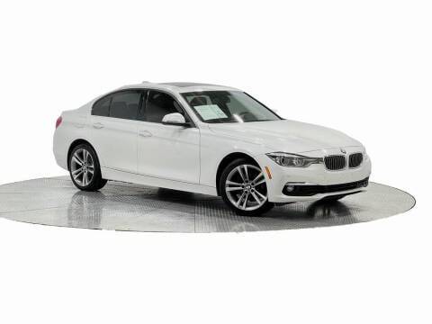 2017 BMW 3 Series 330i xDrive AWD photo