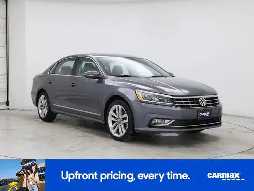 2017 Volkswagen Passat 1.8T SE w/Technology FWD photo