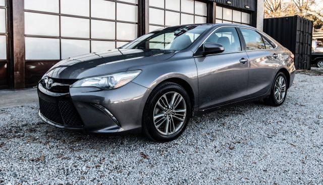 2015 Toyota Camry LE FWD photo
