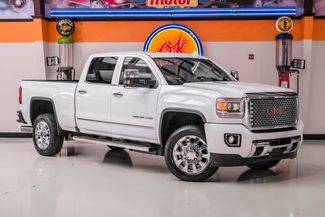 2016 GMC Sierra 2500HD Denali 4WD photo