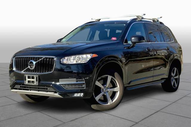 2016 Volvo XC90 T5 Momentum AWD photo